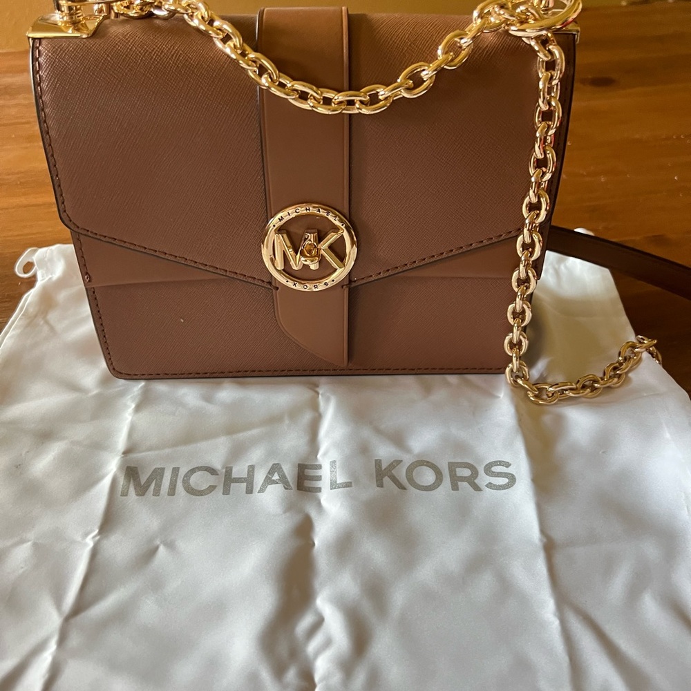 Micheal Kors Greenwich Crossbody
